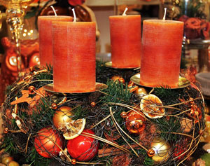 modern-advent-wreath-300